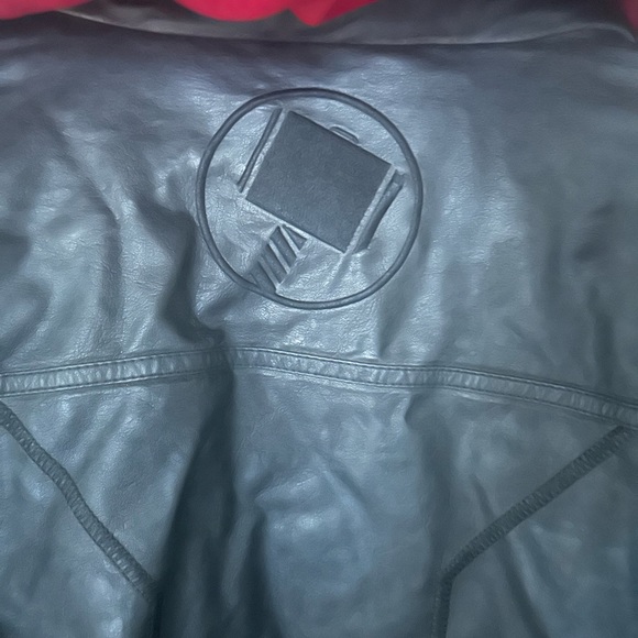 Merchoid Thor: Premium Limited Edition Jacket - Picture 6 of 7